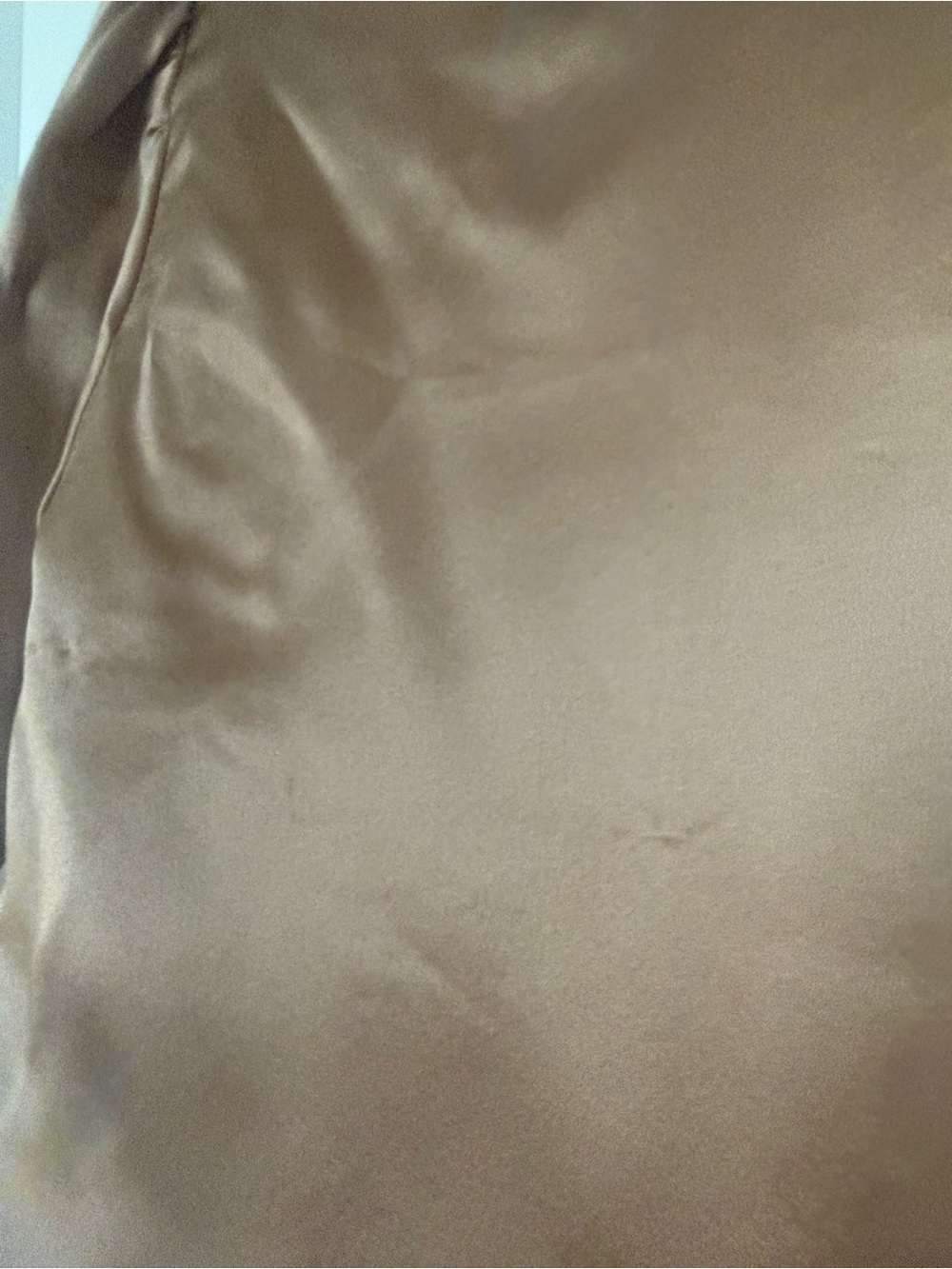 Reformation 100% Silk Top - Picture 4 of 4